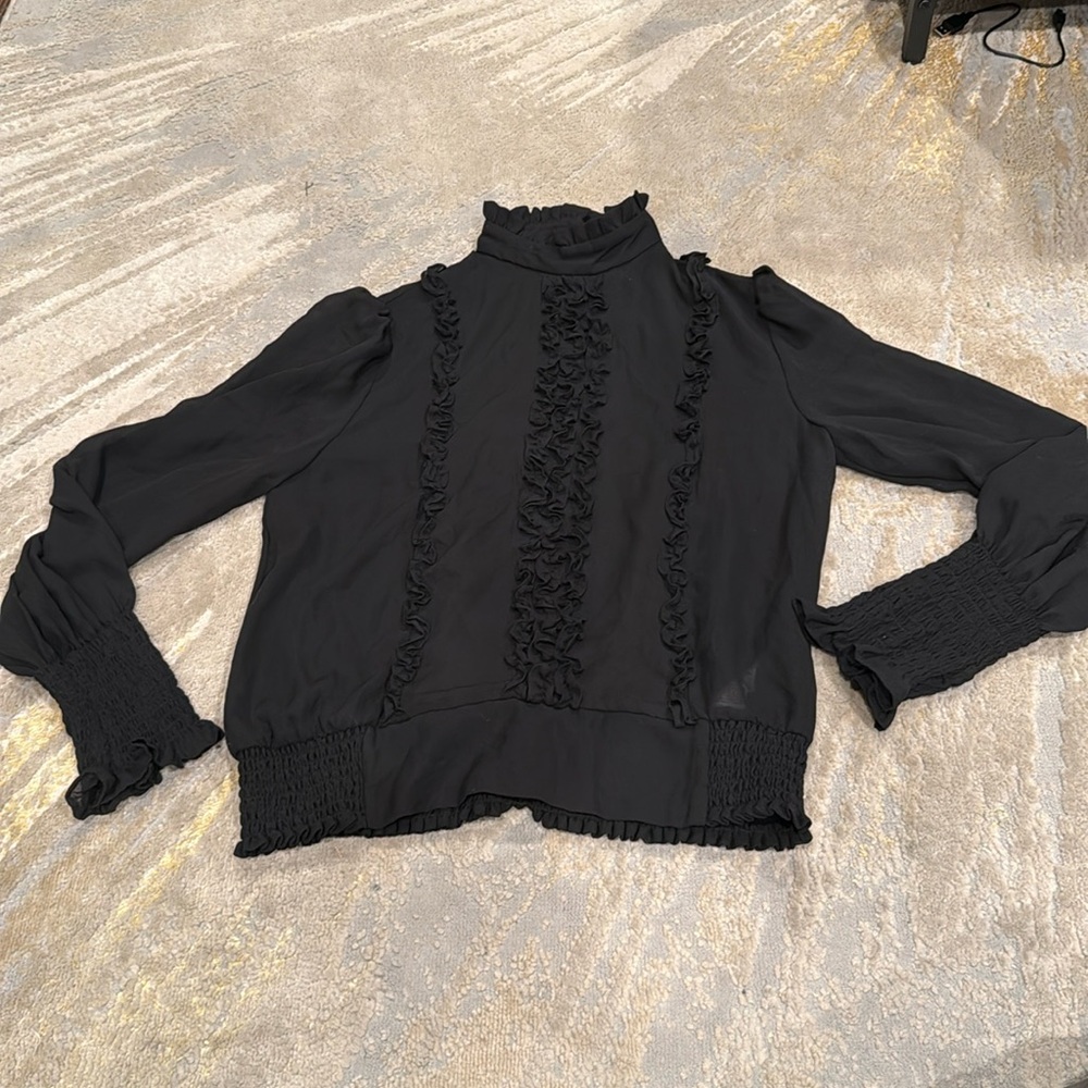Frame smoked ruffle front top, size S in EUC see through black shirt classy
